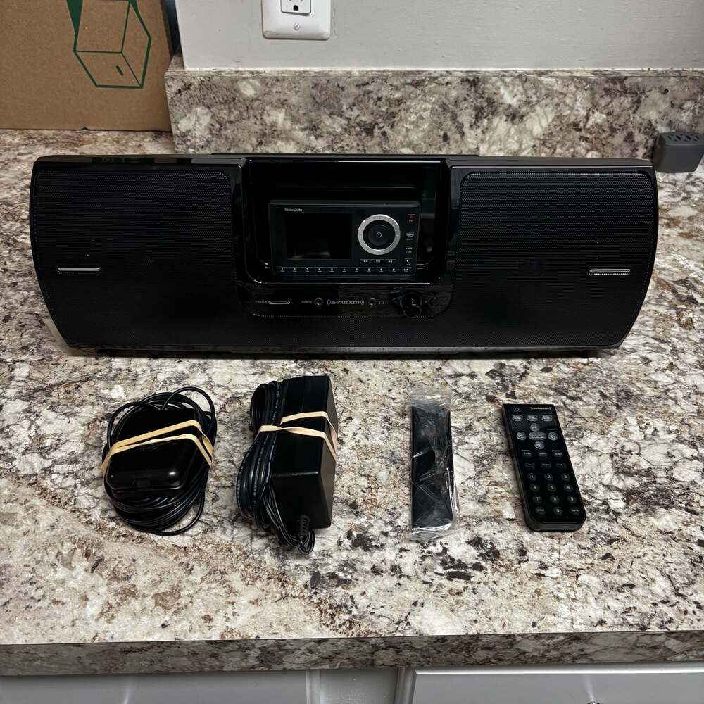 Sirius SXSD2 Boombox Speaker Dock & Satellite Radio